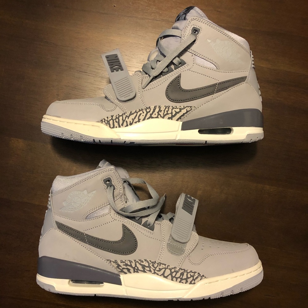 Jordan Legacy 312 Wolf Grey